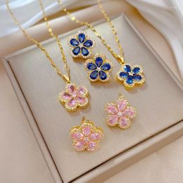 Pendant Necklaces 2023 Elegant Style Women's Jewellery Set Five-leaf Flower Necklace Earrings Suitable For Daily Wear