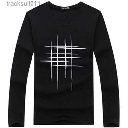 Men's T-Shirts Summer Simple Line Cross Design Long sle Men T-Shirt Cotton Breathable O-Neck Short-Sled Man Street Loose Casual Top Tees L231208