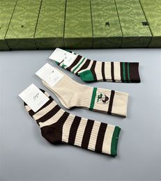 Top Selling Mens Womens luxury socks wool stockings high quality senior streets comfortable knee sock Designer i15