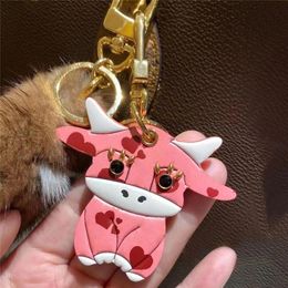 Fashion Designer Keychain Red Heart Pink Calf Cow Car Key Chain Rings Accessories Keychains Buckle Hanging Decoration for Bag with269Z