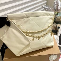 10A Mirror Quality Luxury designers Mini Bucket Bags 22 handbag 35cm shopping bag Calfskin Quilted Tote Black Purse Womens Shoulder Silver Chain Bag6