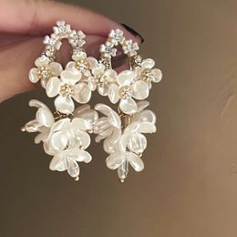 Charm Japan Korean Acrylic Shell Flower Dangle Earrings For Women Statement Jewelry Zirconia Boucle doreille Femmes Brincos 231208