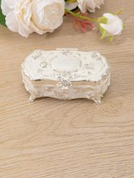 Storage Boxes Metal Creative European Vintage Jewelry Horn Silver Plated Hand Painted Advanced Rose Storage Cotton Exchange Box Valentine's Day D 231208