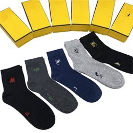 2023 Designer Men's and Women's Socks Five Brands Luxury Sports Socks Winter Net Letter Knitted Socks Pure Cotton U5