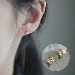 Hoop Huggie GOLDtutu-Mini Four Leaf Small Flower Earring Pure 9K Gold Zircon Simple Ear Buckle Temperament kj234 231207