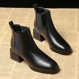 Boots England design womens fashion chelsea boots genuine leather shoes warm fur winter boot ladies black ankle botas femmes bottes 231207