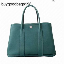 Designer Garden Bags Tote 2023 Wenwen Family New Commuter Work Togo Leather Versatile One Shoulder Crossbody Have Logo