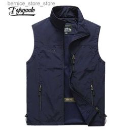 Men's Vests FOJAGANTO Spring Men Waistcoat Outdoor Leisure Solid Color Vest Young Middle-aged Photography Fishing Casual Vest Jacket Male Q231208