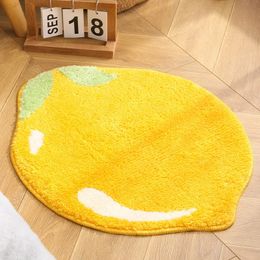 Carpets Irregular Kitchen Mat Anti-Slip Bedroom Floor Carpet Hallway Rug Entrance Doormat Pineapple Strawberry Fruit Shaped Welcome Rugs 231207