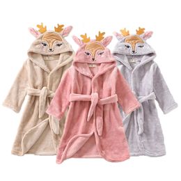 Towels Robes Children Christmas deer bathrobe girls Flannel Pyjamas Baby cartoon sleepwear infantil robe kids Christmas gift for girl and boy 231208