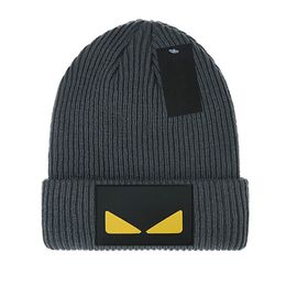 Designer Brand Men's Beanie Hat Women's Autumn and Winter Small Fragrance Style New Warm Fashion Knitted Hat V-4