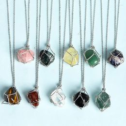 Pendant Necklaces 6pcs Design Crystal Cage Necklace Holder Net Metal Chain Stone Collecting Adjustable Copper Jewelry