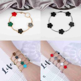 Chain Classic 10 Colors 15mm Five-Leaf Flower Bracelet Simple Lucky Gold Silver Women'S Bracelet For Daily Wear Jewelry YQ231208