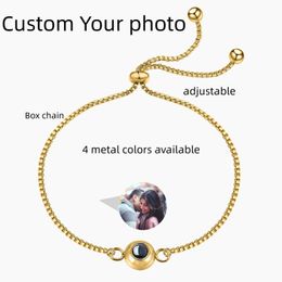 Charm Bracelets Stainless Bracelet Personalized Po Adjustable Circle Custom Projection Image Box Chain Memorial Birthday Valentine's Day Gift 231207