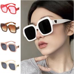 Fashion Sunglasses Women Square Sun Glasse Anti-UV Spectacles Oversize Frame Eyeglasses Heart Design Ornamental Google