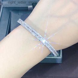 Chain Luxury Jewellery 925 Sterling Silver Princess Cut White Clear AAAAA Cubic Zirconia Shinning Women Wedding Bangle Bracelet Gift YQ231208