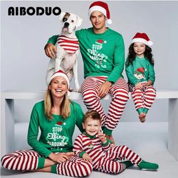 Family Matching Outfits 2024 Christmas Pajamas Set Letter Print Clothes Adult Kid Pyjamas Baby Romper Soft Sleepwear Xmas Look 231207