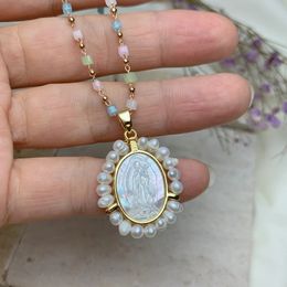 Pendant Necklaces Religiou Lady of Guadalupe Holy Virgin Necklace For Women Freshwater Pearl Stone MOP Shell Oval Medal Pendant Jewelry 231207