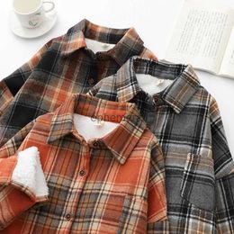 Women's Blouses Shirts Women's Autumn Winter Vintage Plaid Shirts Thicken Plus Fluff Warm Grind-Hairy Woolen-Cloth Outerwear Tops Casual Blouses JH508 YQ231208