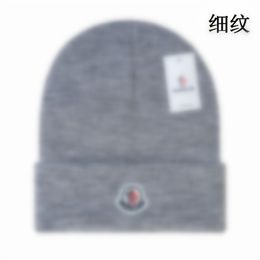 Designer Beanie goose Knitted caps pullovers warm wool cap cold hat winter hats cappello casquette Skull Caps Casual W2