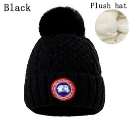 Fashion New Designer hats Men and women beanie fall/winter thermal knit hat ski brand bonnet High Quality Skull Hat Luxury warm cap N-14