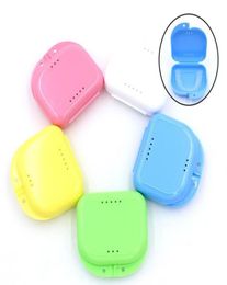 Compact Colourful Dental Orthodontic Retainer BoxCase Mouthguards False Teeth Dentures Sport Guard Storage Box1299283