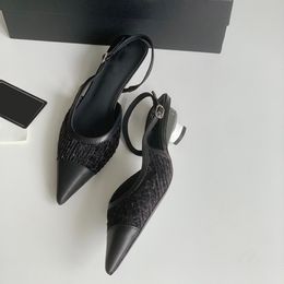 Slingback da donna Scarpe eleganti Sandali in tweed firmati Slip on in pelle verniciata Scarpe da sposa sexy Scarpe a punta Scivoli regolabili con fibbia alla caviglia Scarpe da donna per il tempo libero