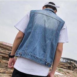 Men's Vests Sleeveless Denim Vest Jacket With Ripped Holes Pockets Single Breasted Washed Waistcoat For Casual Loose
