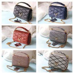 Classic Designer Women's Handbag Brand Luxury Shoulder Bag 2023 Multi Colour Fashion Letter Portable Shoulder Bag AAAAA HH24186