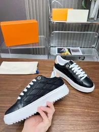 2023new Womens Designer casual shoes Men Multi-color lace-up sports shoes Fashion running shoes Soft and comfortable 0323