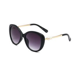 Sunglasses Family Finds 2021 Women Polarised Cat Eye Oversized Eyeglasss UV400 Fashion Pearl C And Letters298Z