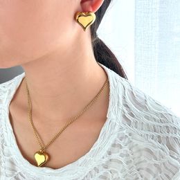Love pendant necklace peach heart earrings stainless steel 18K gold heart necklace stud ins niche new women's set