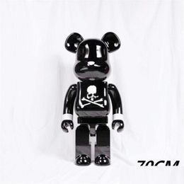 Movie Games 1000% 70Cm Bearbrick Evade Glue Skl White And Black Bear Figures Toy For Collectors Berbrick Art Work Model Decorations Ki Dh1Wq