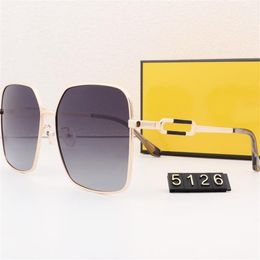 Golden Letters Sunglasses Designer Women Men Travel Drive Adumbral Eyeglasses Classic Full Frame Goggle Sun Glasses With Box326v