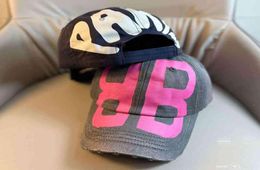 Designer Bucket Trucker BaseballHat Europe America Fashion Brands Double B Graffiti Print New Hat High Face Value Letter Lovers Casual Fashion Sun Cap7010055