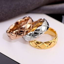 ring designer ring, diamond grid titanium steel ring, cut surface, flower pattern, Personalised ring, Christmas gift manufacturer wholesale