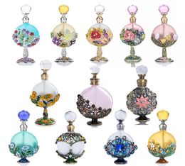 HD 16 Kinds Antiqued Style Glass Refillable Perfume Bottle Figurine Retro Empty Essential oil Container Wedding Favours Gift5058945