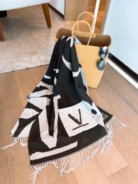 letterV G FF BB Fringe TB H V cd Ljia Scarves TOP wholesales scarf influencer fashion warm cashmere high-end atmosphere double-sided