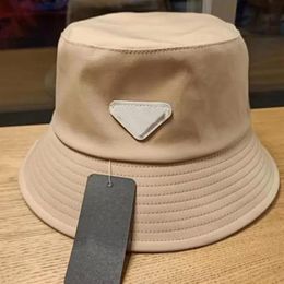 Fashion Bucket Hat Beanies Designer Hats for Women Outdoor Fashion Summer Beach Sunhat Without Box 4colors237o