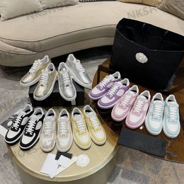 Designer Sneakers Classic Women Casual Shoes Versatile Style Lace-Up Flats Patent Leather Black White Blue Pink Skate Shoes Luxury Brand Jogging Shoes