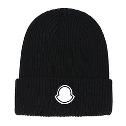2021Top quality Winter Wool beanie men women leisure knitting beanies Parka head cover cap outdoor lovers fashion knitted hats211k