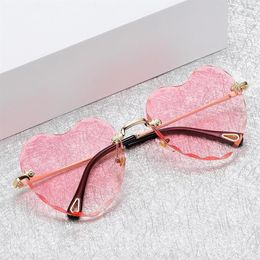 Sunglasses 2022 Brand Design Heart Shaped Frameless For Women Fashion Vintage Trend Ladies Metal Gradient UV400 Love Sun Glasses287C