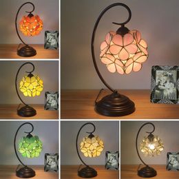 Glass Petals Table Lamp for Bar Restaurant Table Lamps Fashionable Japanese style Girl Wedding Cafe Warm Bedroom Bedside Light286k