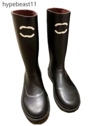 New Fashion Black Leather Boots Rain Print Outsole Designer Shoes Trendy Shoes666