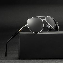 Mens Polarised Driving Sunglasses Vintage Pilot Eyewear Retro Shades Metal Eyeglasses Sport Sun Glasses Men Spring Hinge UV400301G