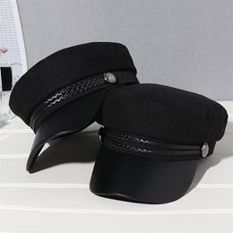 Berets Casual Women Men Military Hat Spring Autumn Sailor Hats Black Ladies Beret Caps Flat Top Captain Cap Travel Cadet Octagonal310B