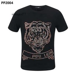 Men Plain Designer Philipps Pleins Plain New designer Men T-shirt Phillip Designer Style Phillip Skull Diamond T Short Sleeve Dollar Brown Bear Brand 251