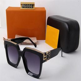 96006 Mens Sunglasses Square Design Glasses Eyewear Gold Frame Glass Lens Womens Sunglasses Designer Sun glasse Top Quality C185I