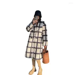 Women's Fur Fashions Coat Woman Winter 2023 Chequered Pattern Plush Jacket Laidies Long In Outerwears Female Faux Lamb Women