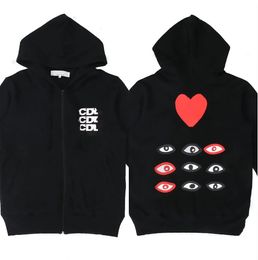 Hoodie Sweatshirts Erkek Kadın Fermuarı Gevşek Ceket Oyun Sweatshirt Commes Hırka Des Küçük Kırmızı Kalp Ceket Garcons Standart ve Polar Sıradan Jumpers Hardigan AD